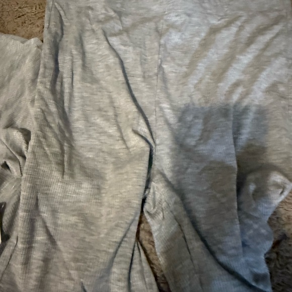 LOFT Gray Pajama Set - Picture 4 of 6